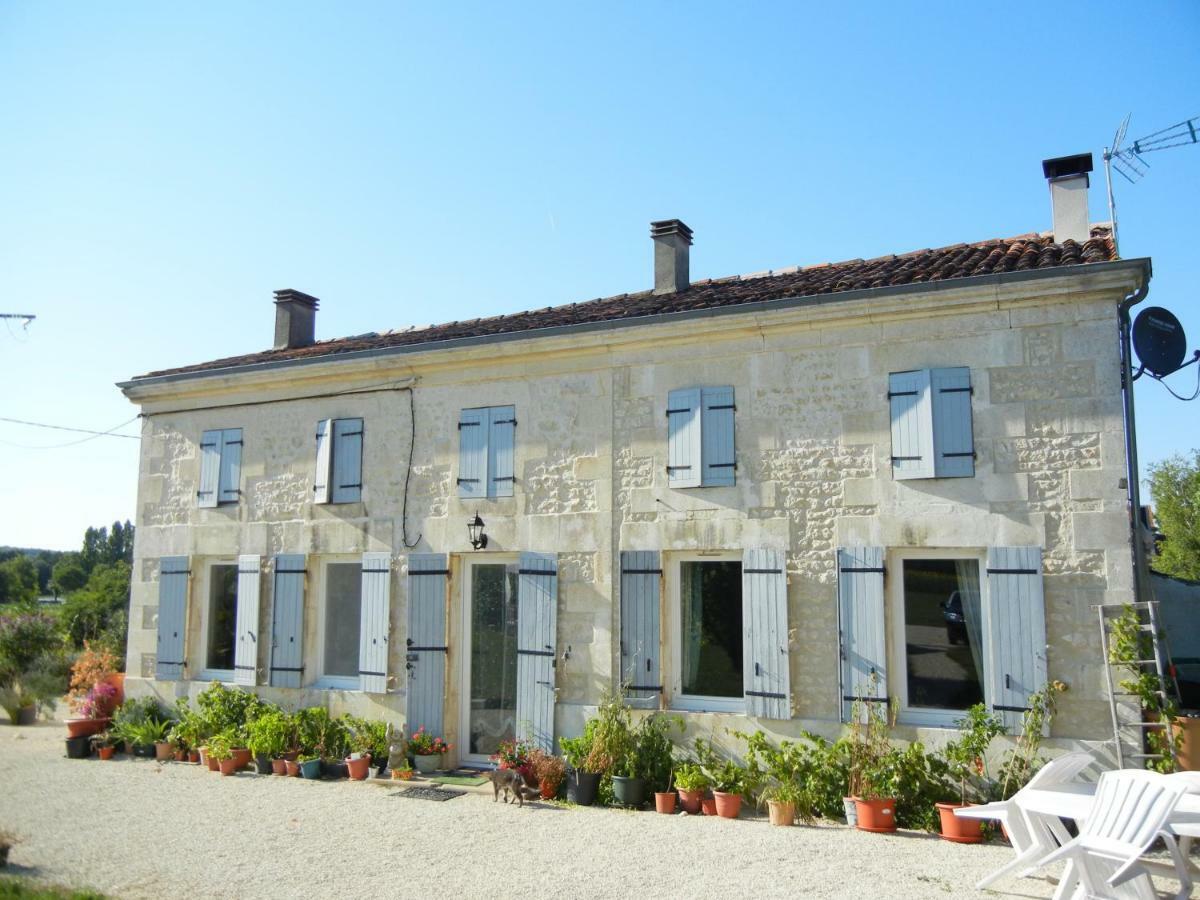 Maison Lavande Bed and Breakfast Saint-Jean-dʼAngély Zewnętrze zdjęcie