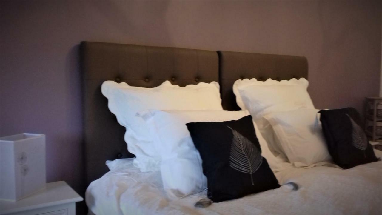 Maison Lavande Bed and Breakfast Saint-Jean-dʼAngély Zewnętrze zdjęcie