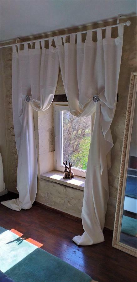 Maison Lavande Bed and Breakfast Saint-Jean-dʼAngély Zewnętrze zdjęcie